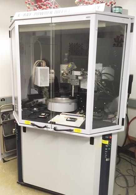 Bruker D 8 Discover XRD Microprobe (X-ray Diffractometer)