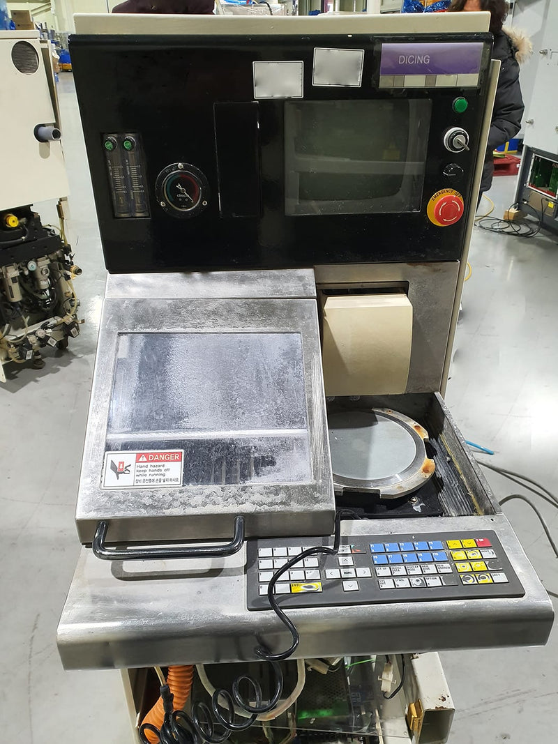 Disco DAD 320 Automatic Dicing Saw