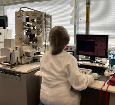 Hitachi S 4700 II FE-SEM (Field Emission Scanning Electron Microscope)