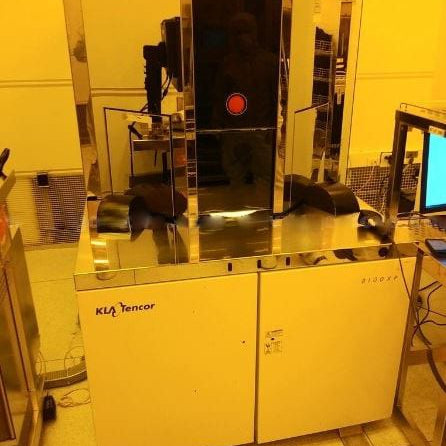 KLA 8100 XPT CD-SEM (Critical Dimension Scanning Electron Microscope)
