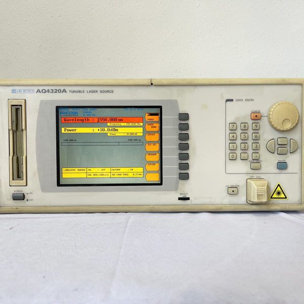 Yokogawa / Ando AQ 4320 A Tunable Laser Source