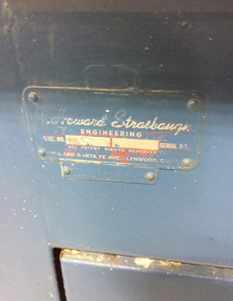 Strasbaugh 6 J Grinder / Polisher