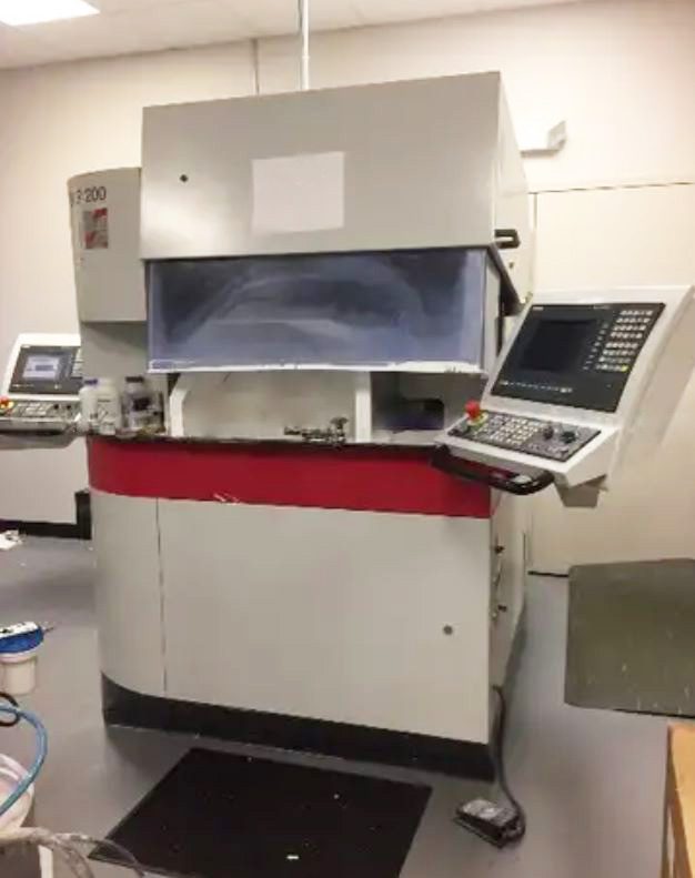 Schneider SLP 200 CNC Spherical Lens Polishing Machine