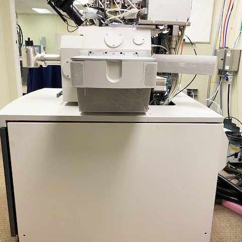 Thermo Fisher Scientific / FEI Helios NanoLab 400 FIB-SEM (Focused Ion Beam - Scanning Electron Microscope)