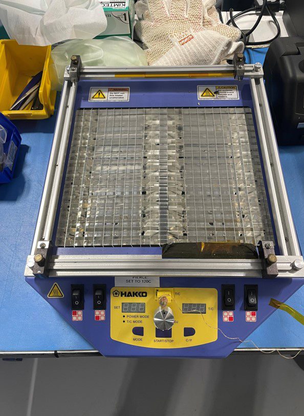 Hakko FR 102 B Board Preheater