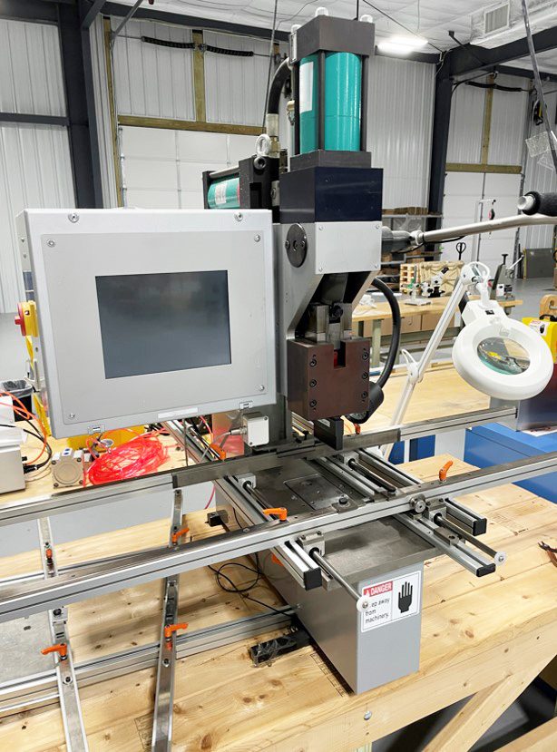 Hydro Pneumatic Presse EPC 22-4