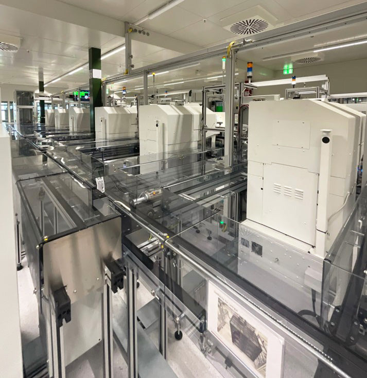 K&S 3600 Plus Wire Bonder