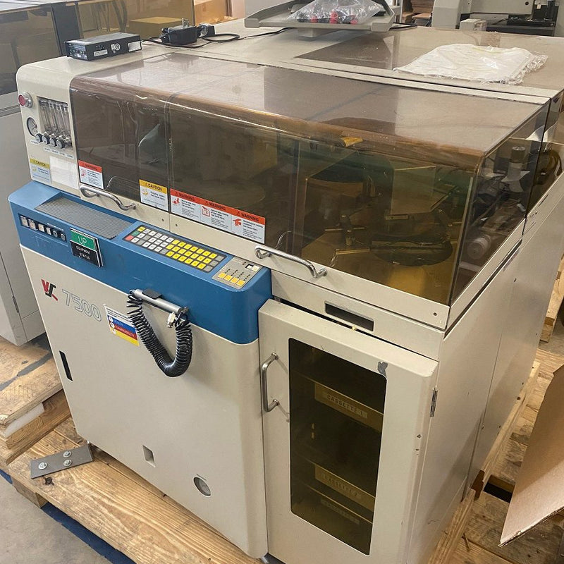 ADT 7500 Dicing Saw