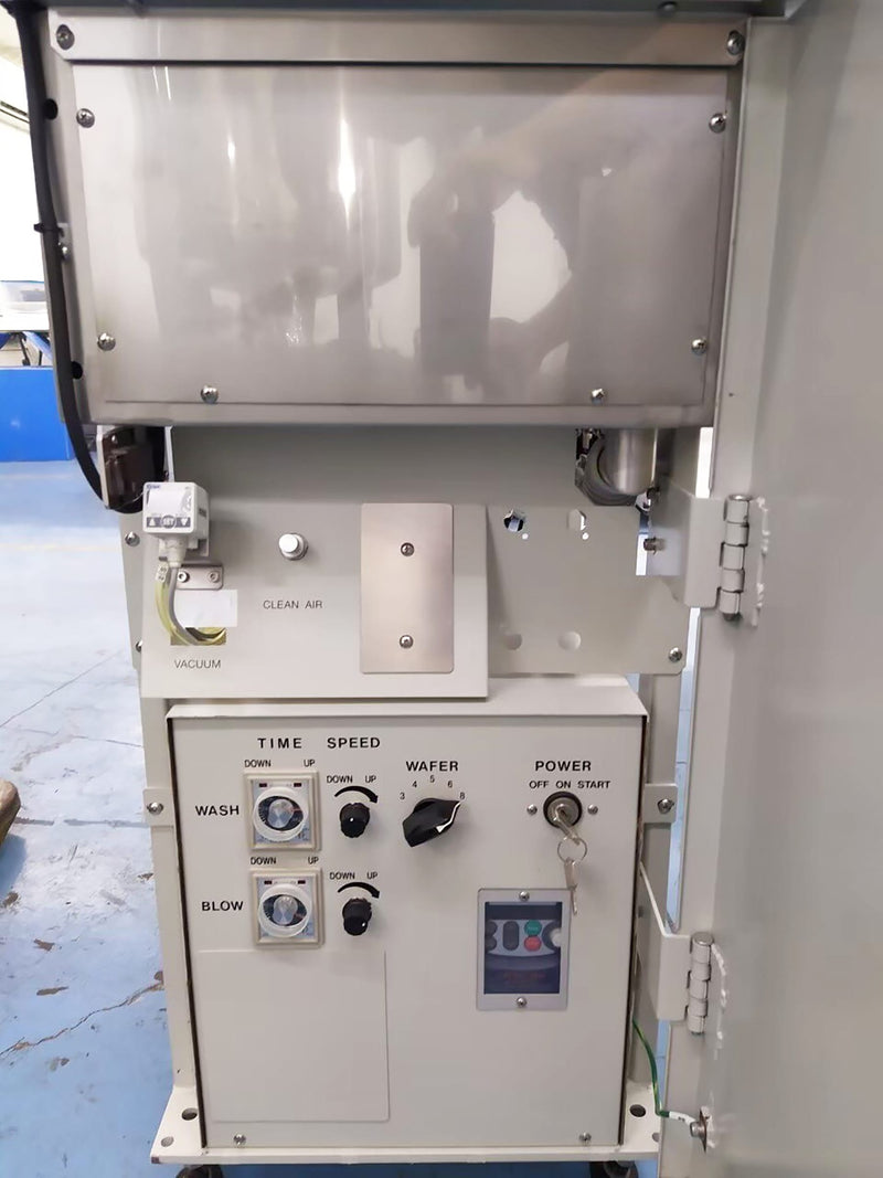 Disco DCS 141 Wafer Cleaner / Spin Dryer