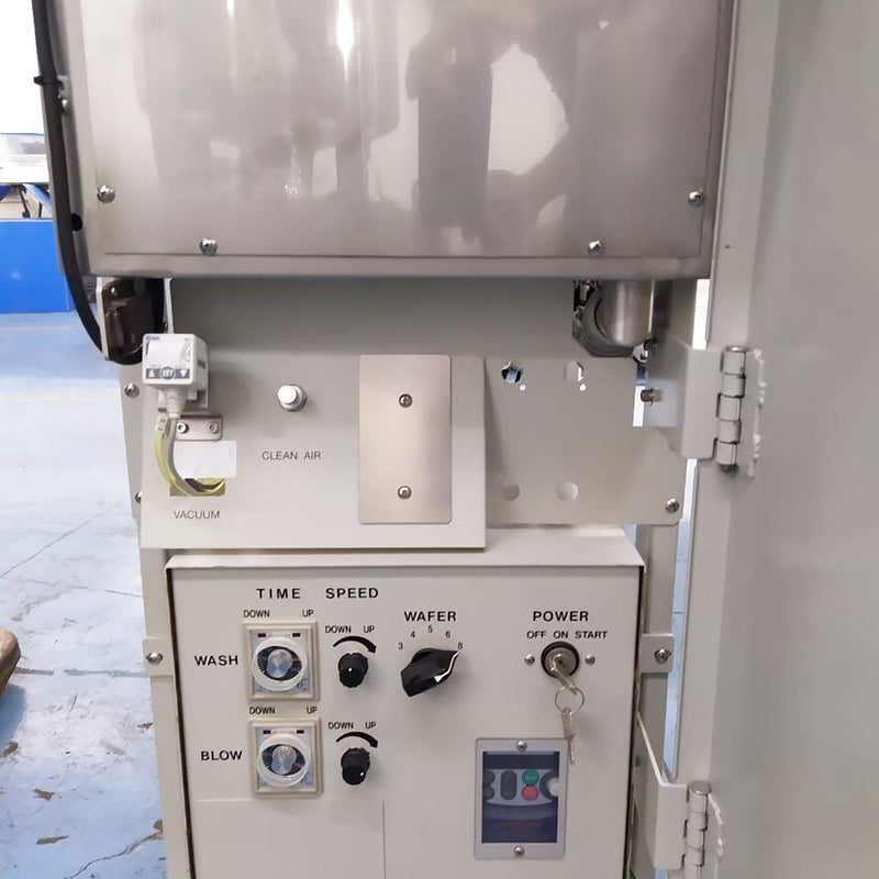 Disco DCS 141 Wafer Cleaner / Spin Dryer