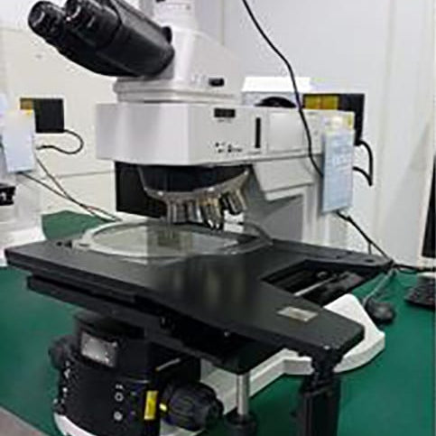 Nikon L 200 Compound Microscope