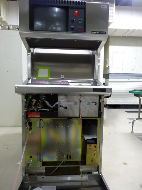 KLA Surfscan 6420 Particle Defect System