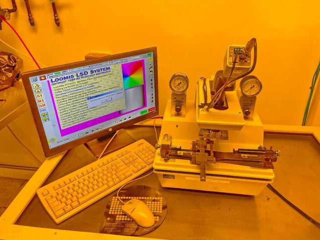 Loomis LSD 100 Scriber / Cleaver / Breaker Machine
