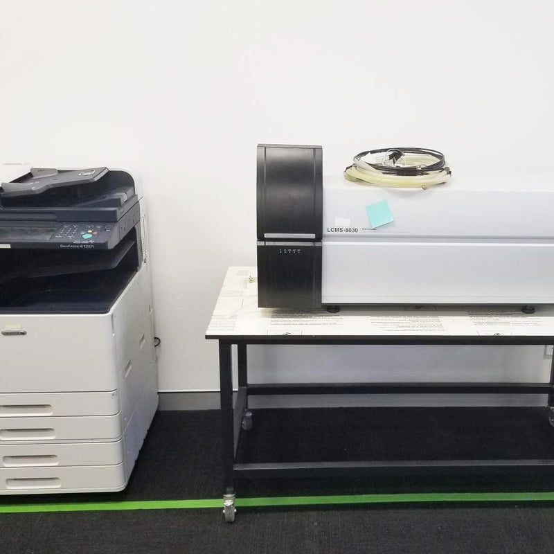 Shimadzu 8030 LC-MS (Liquid Chromatography – Mass Spectrometry)