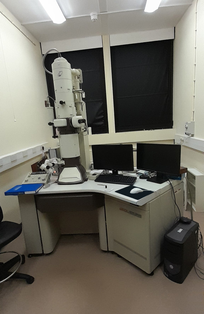 Jeol 1230 TEM (Transmission Electron Microscope)