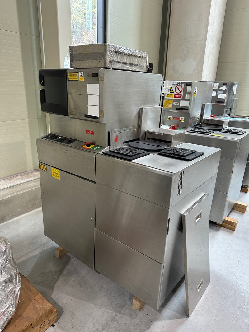 KLA Surfscan 7200 Particle Defect System