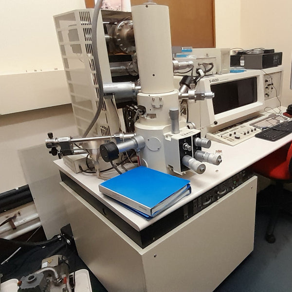 Hitachi S 4500 FE-SEM (Field Emission Scanning Electron Microscope)