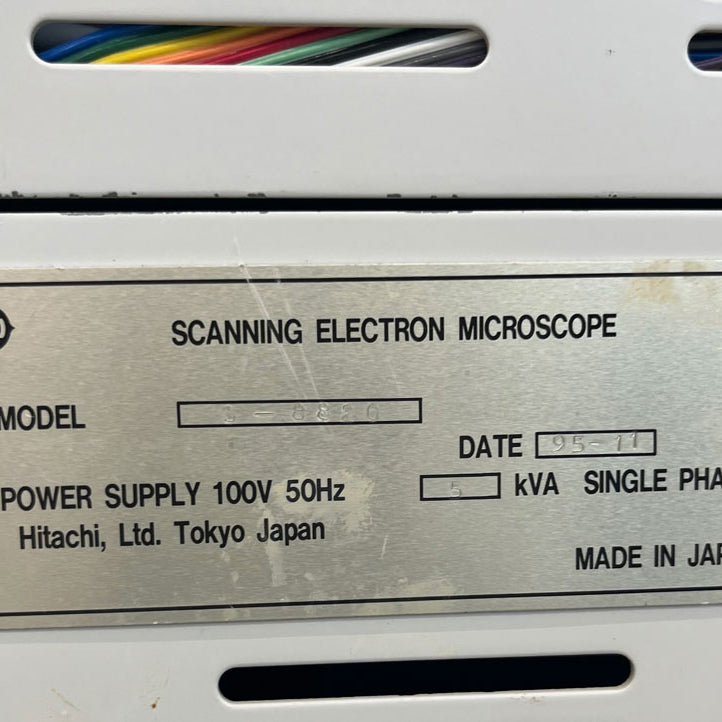 Hitachi S 8820 CD-SEM (Critical Dimension Scanning Electron Microscope)