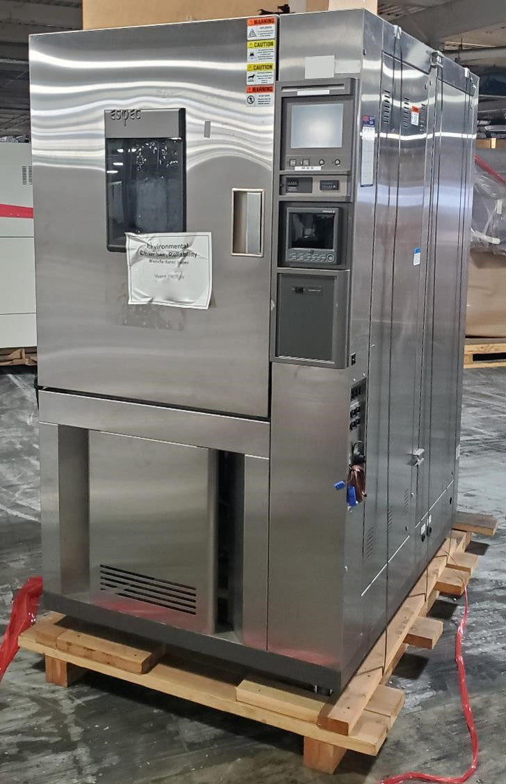 ESPEC ESL 3 CW Environmental Chamber