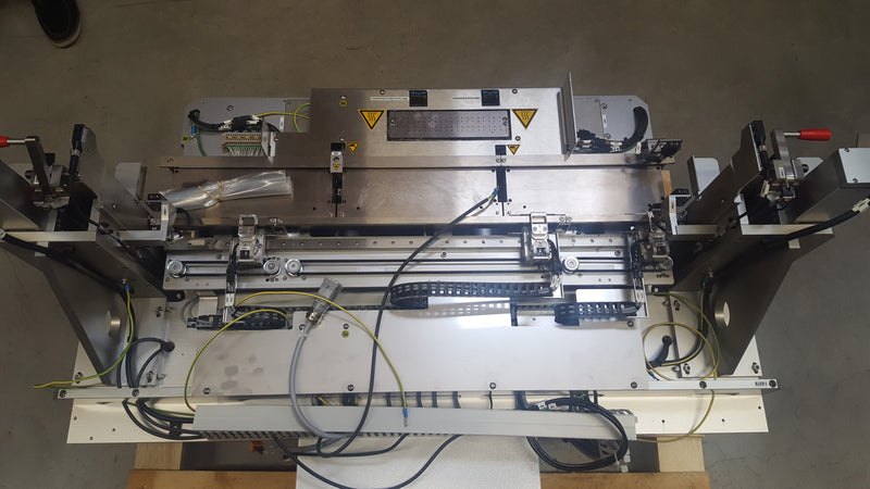 Hesse & Knipps (H&K) BJ 820 Wire Bonder Transport System