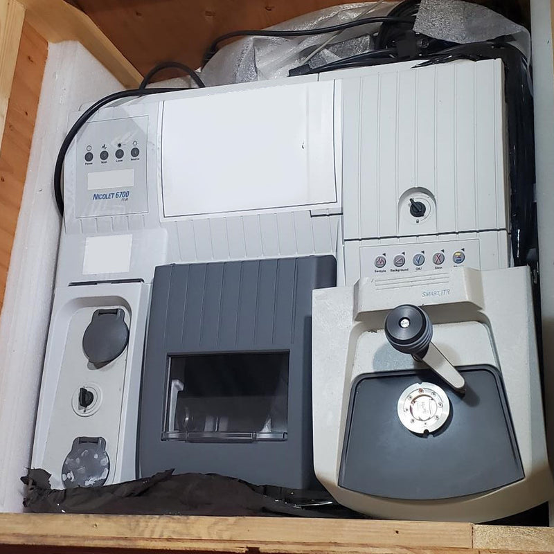 Nicolet 6700 FTIR Spectrometer (Fourier Transform Infrared)