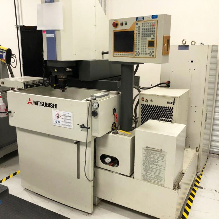 Mitsubishi C 21 EA EDM (Electrical Discharge Machine)