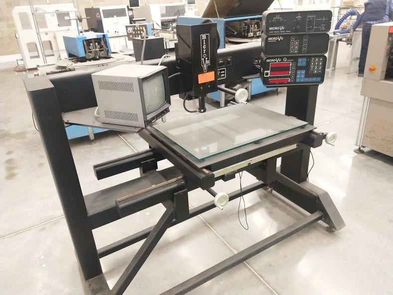 MicroVu Optical Comparator