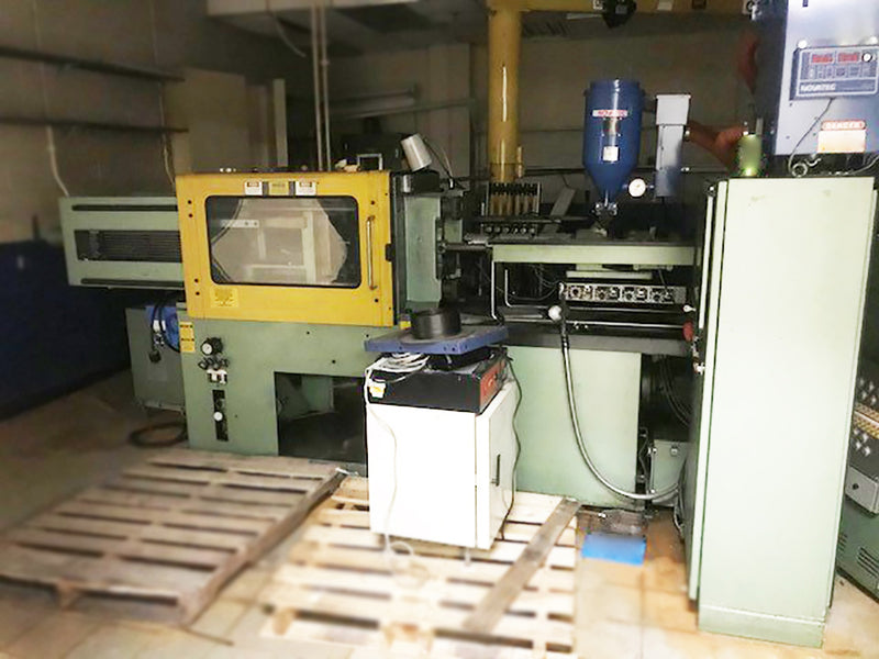 Arburg Allrounder Injection Molding Machine