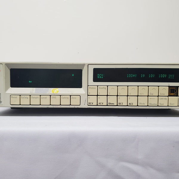 Datron 4950 Multifunction Transfer Standard