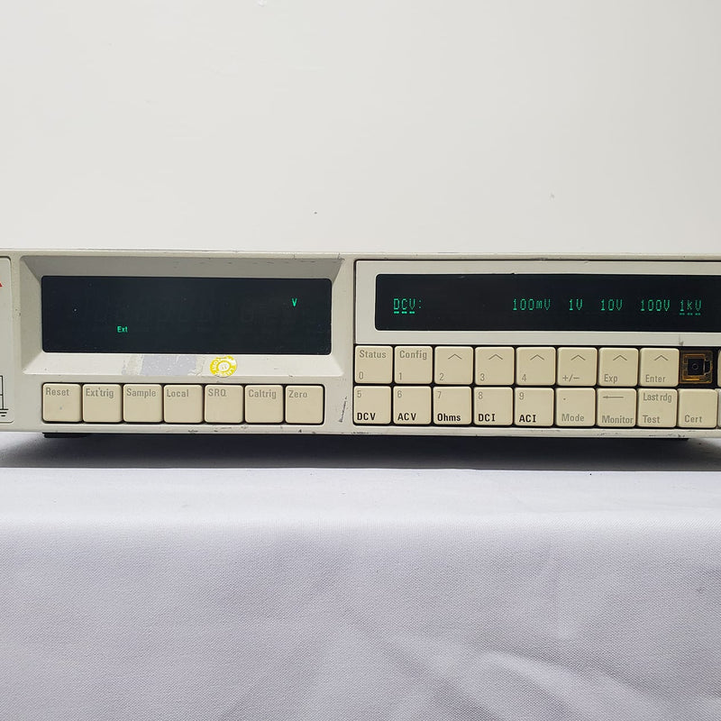 Datron 4950 Multifunction Transfer Standard