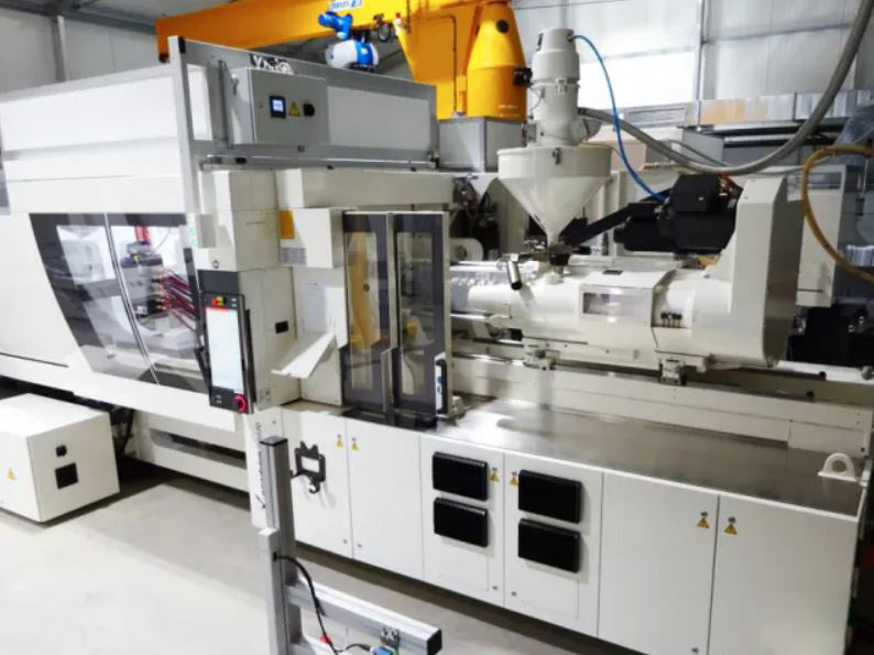 Engel e Victory 740/450 US Injection Molding Machine