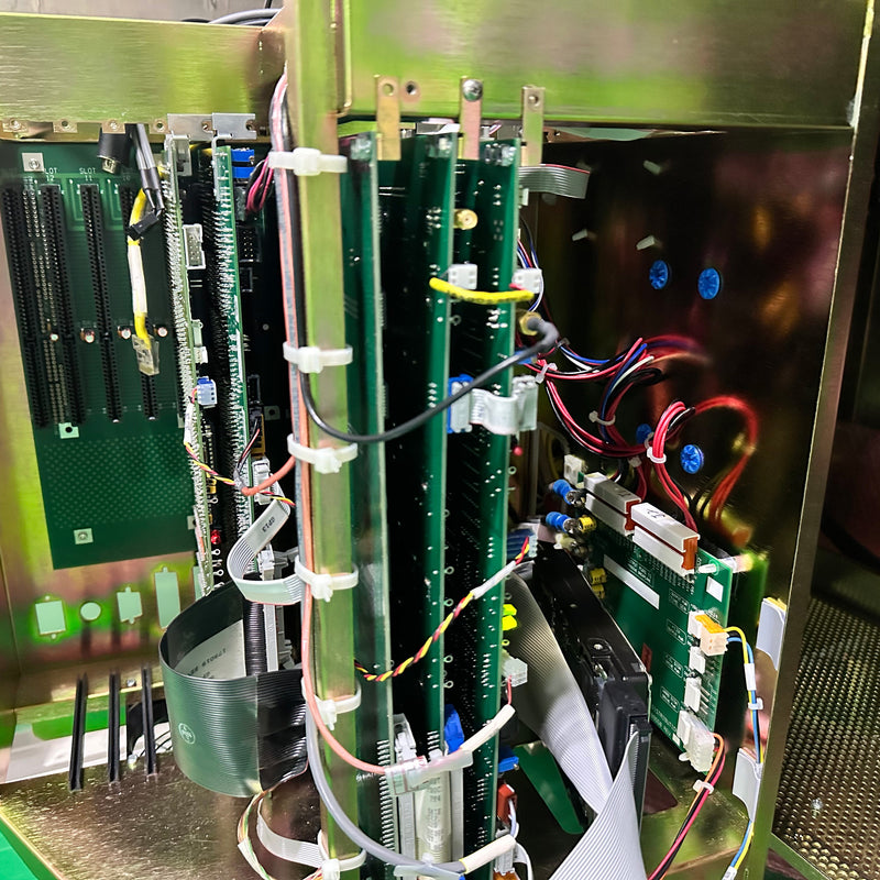 KLA Surfscan 6220 Particle Defect System