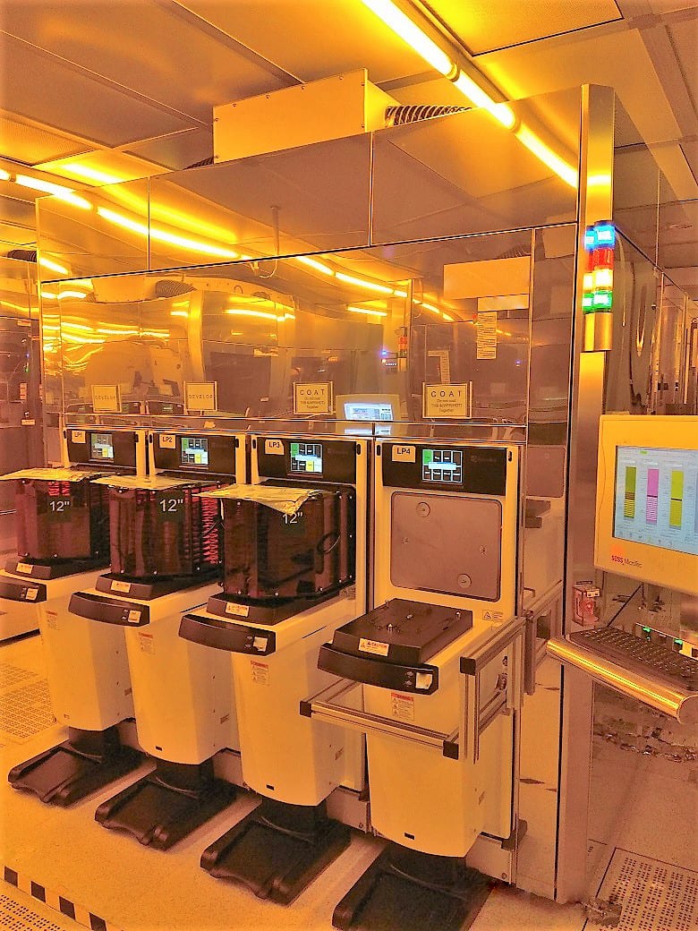 SUSS ACS 300 Gen 2 Coater / Developer