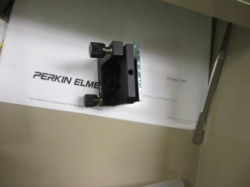 Perkin Elmer Lambda 9 Spectrometer
