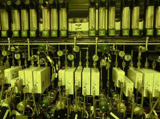 Watkins Johnson (WJ) WJ 1000 AP-CVD (Atmospheric Pressure - Chemical Vapor Deposition)