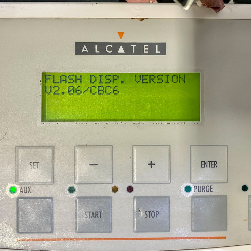 Pfeiffer / Alcatel ADP 122 P Dry Vacuum Pump