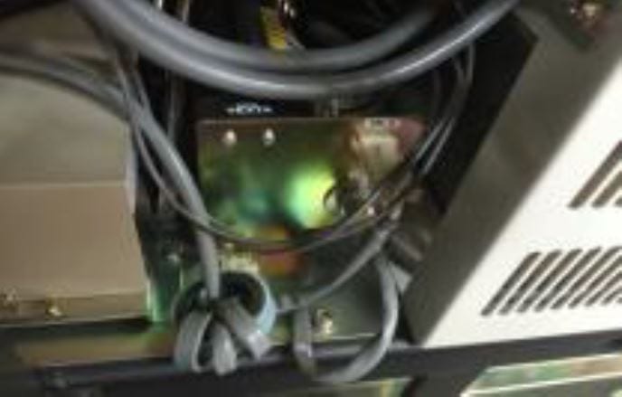 Hitachi S 8820 CD-SEM (Critical Dimension Scanning Electron Microscope)