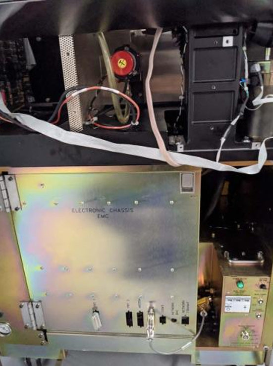 KLA Surfscan 6420 Particle Defect System