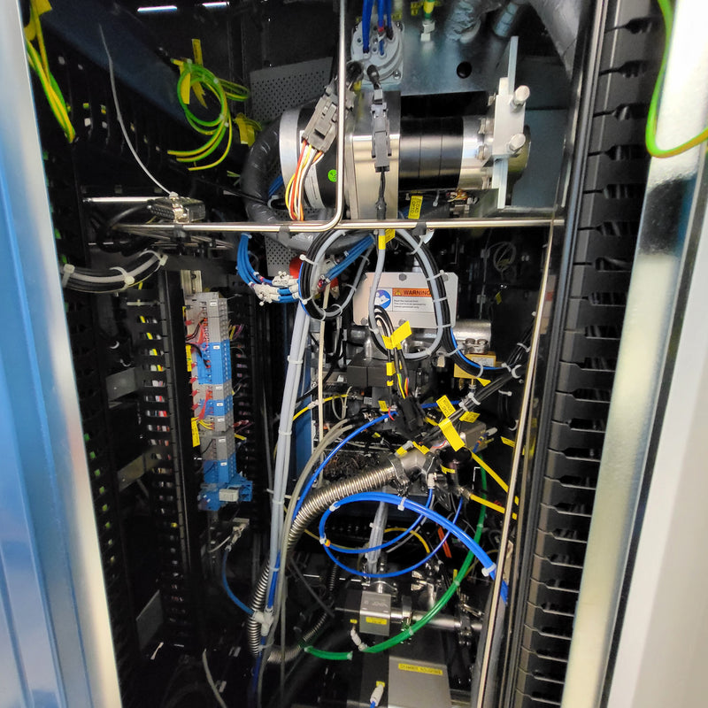 Oxford Ionfab 300 Plus IBD / IBE Tool (Ion Beam Deposition / Ion Beam Etching)