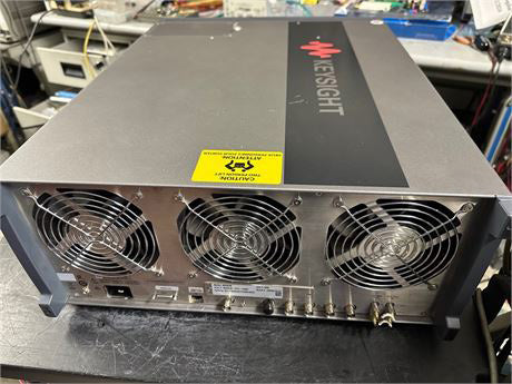 Keysight M 9384 B VXG Microwave Signal Generator