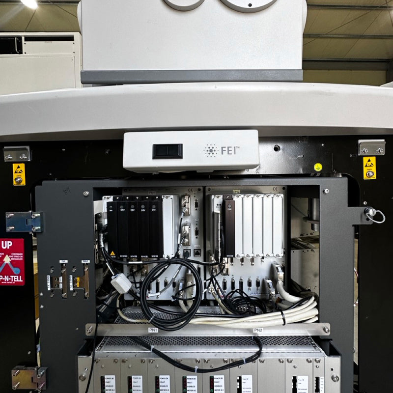 Thermo Fisher Scientific / FEI Helios NanoLab 400 S FIB-SEM (Focused Ion Beam - Scanning Electron Microscope)