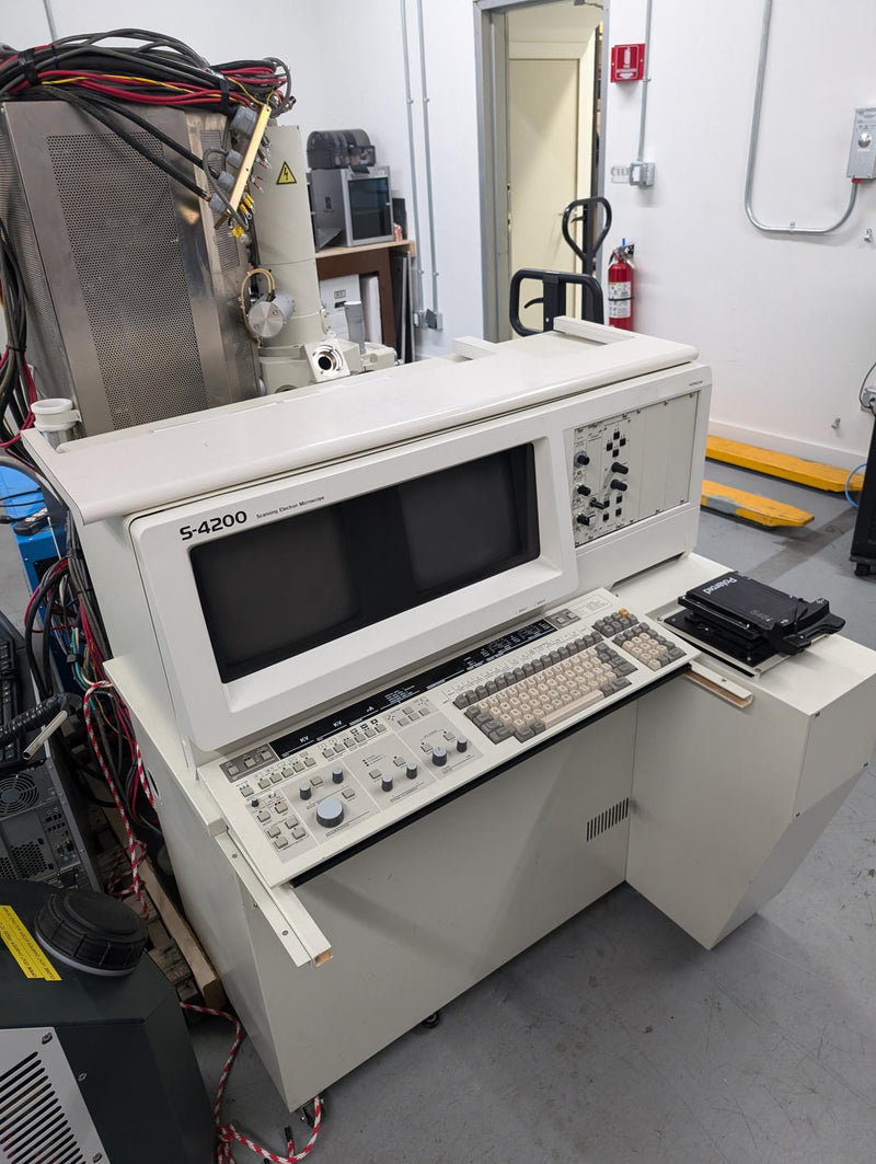 Hitachi S 4200 SEM (Scanning Electron Microscope)