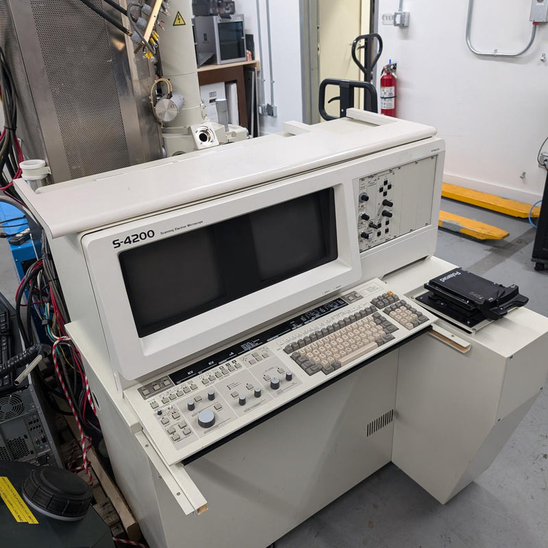 Hitachi S 4200 SEM (Scanning Electron Microscope)
