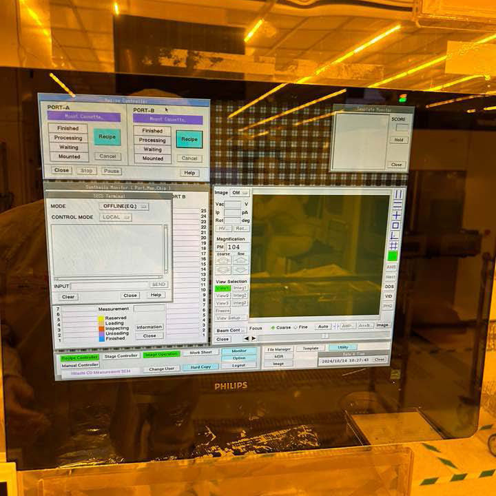 Hitachi S 8840 CD-SEM (Critical Dimension Scanning Electron Microscope)