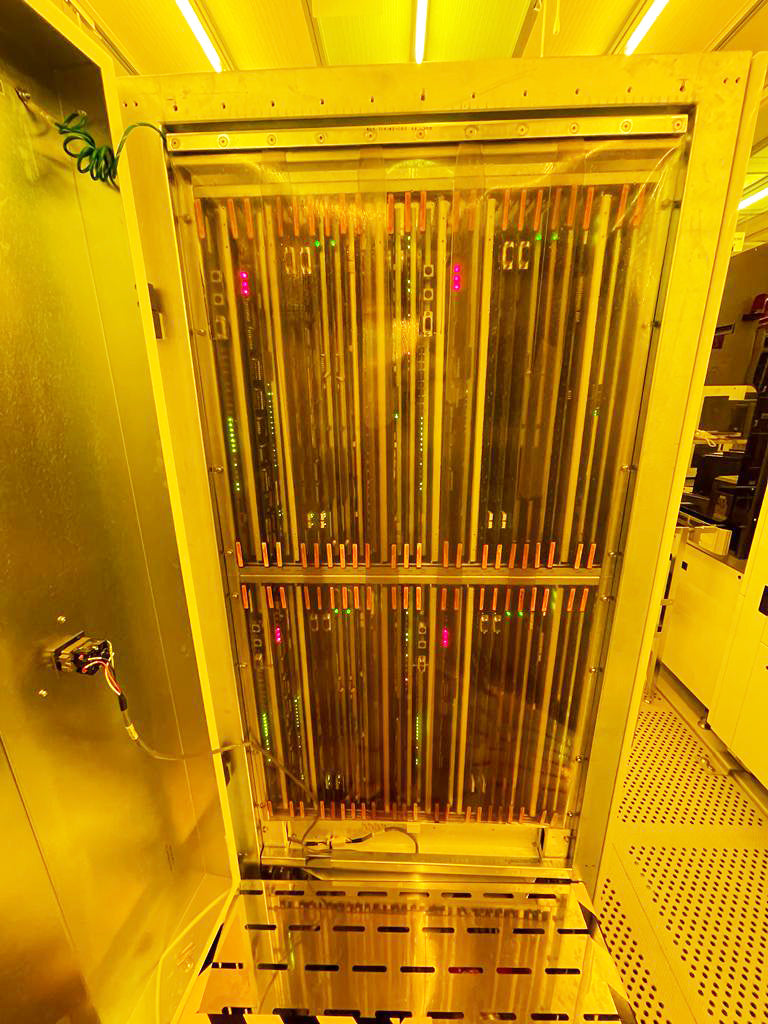 KLA 2351 UI Inspection System