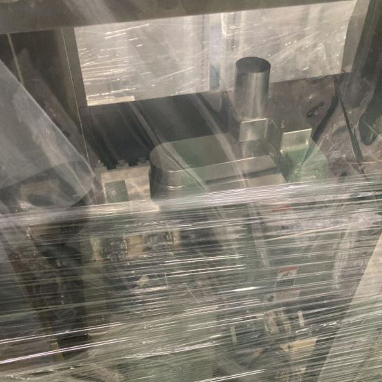 Hitachi CG 4000 CD-SEM (Critical Dimension Scanning Electron Microscope)