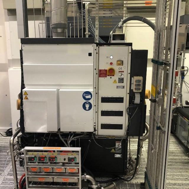 Applied Materials P 5000 Etcher