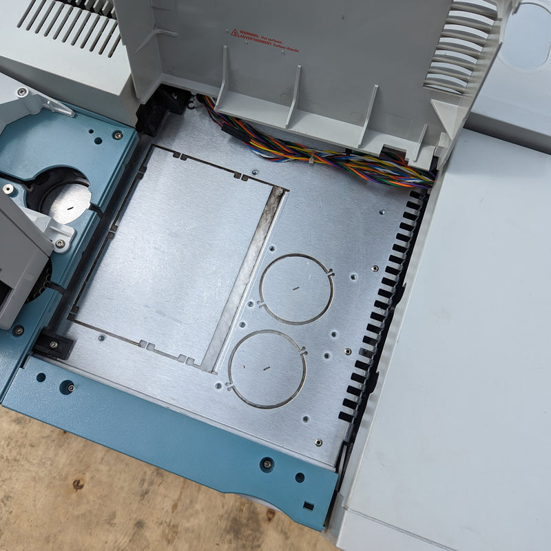Agilent 6890 GC (Gas Chromatography)
