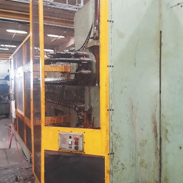 Mori Seiki MV 45/40 A Milling Machine