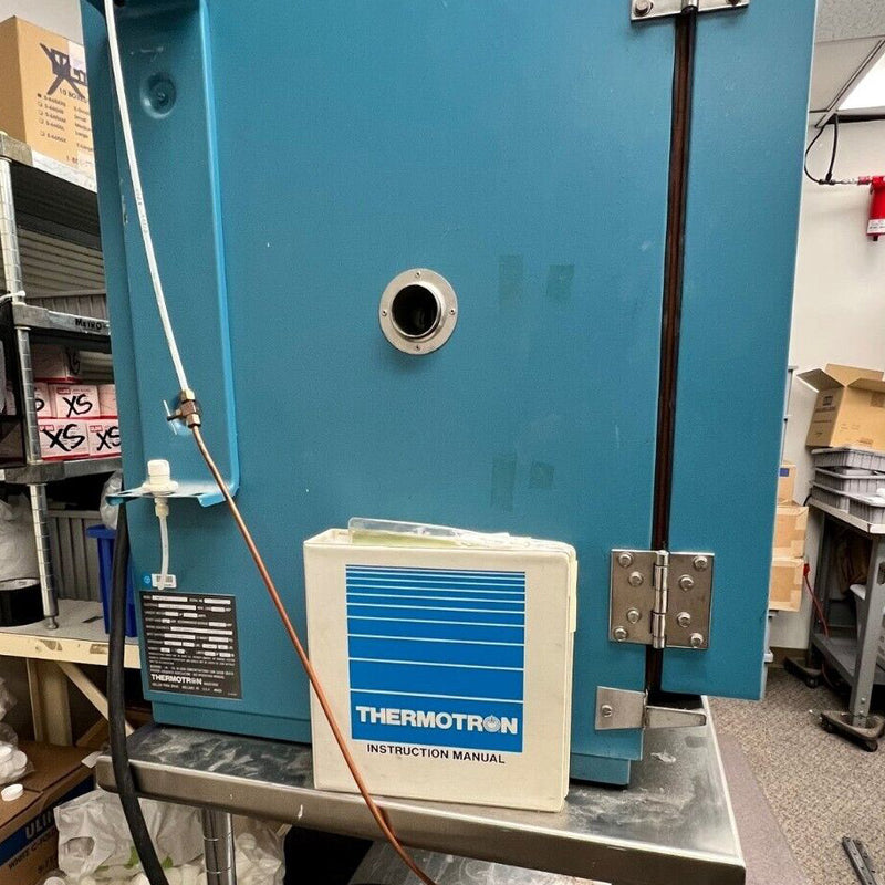Thermotron S 5.5 C Industrial Environmental Chamber
